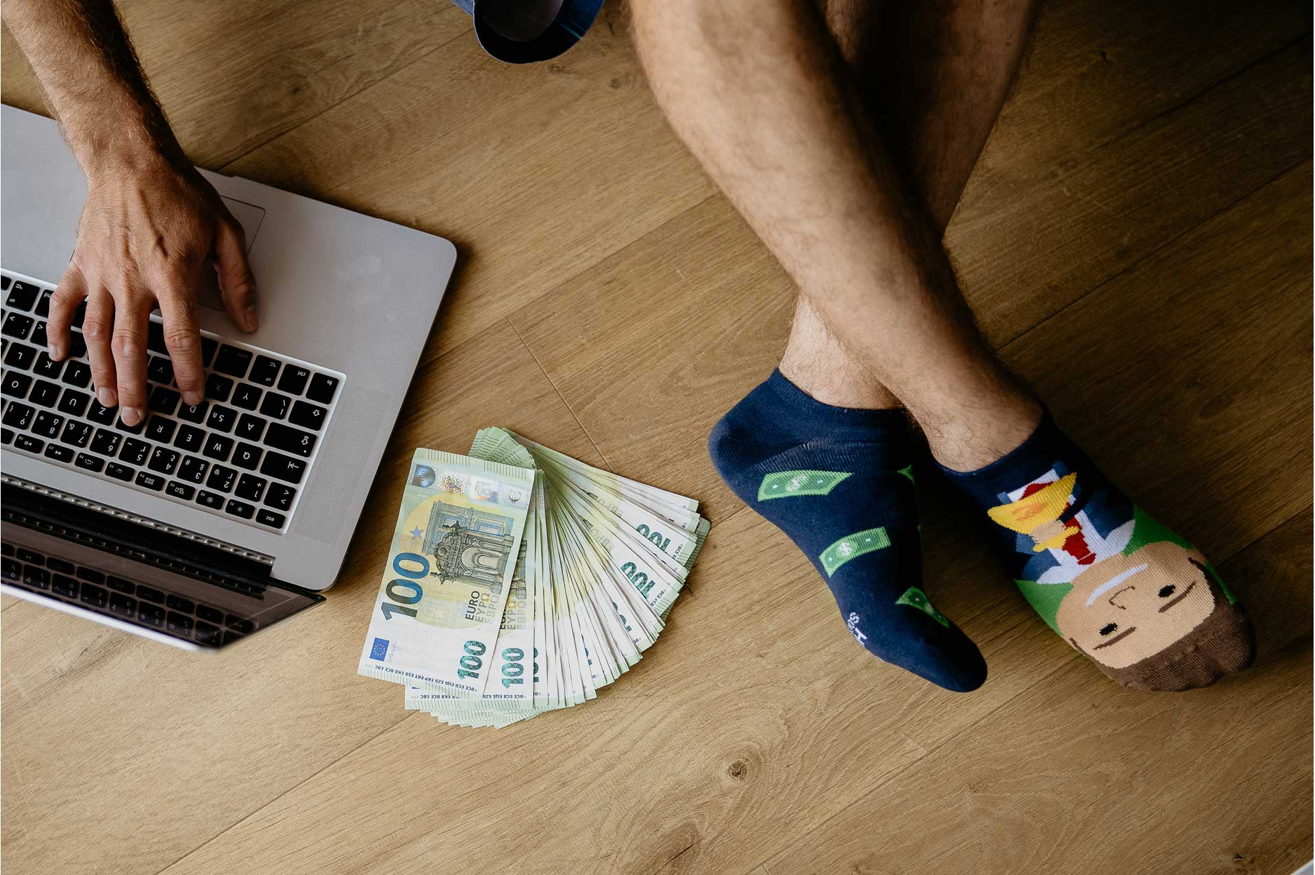 Veselé ponožky Money maker – členkové